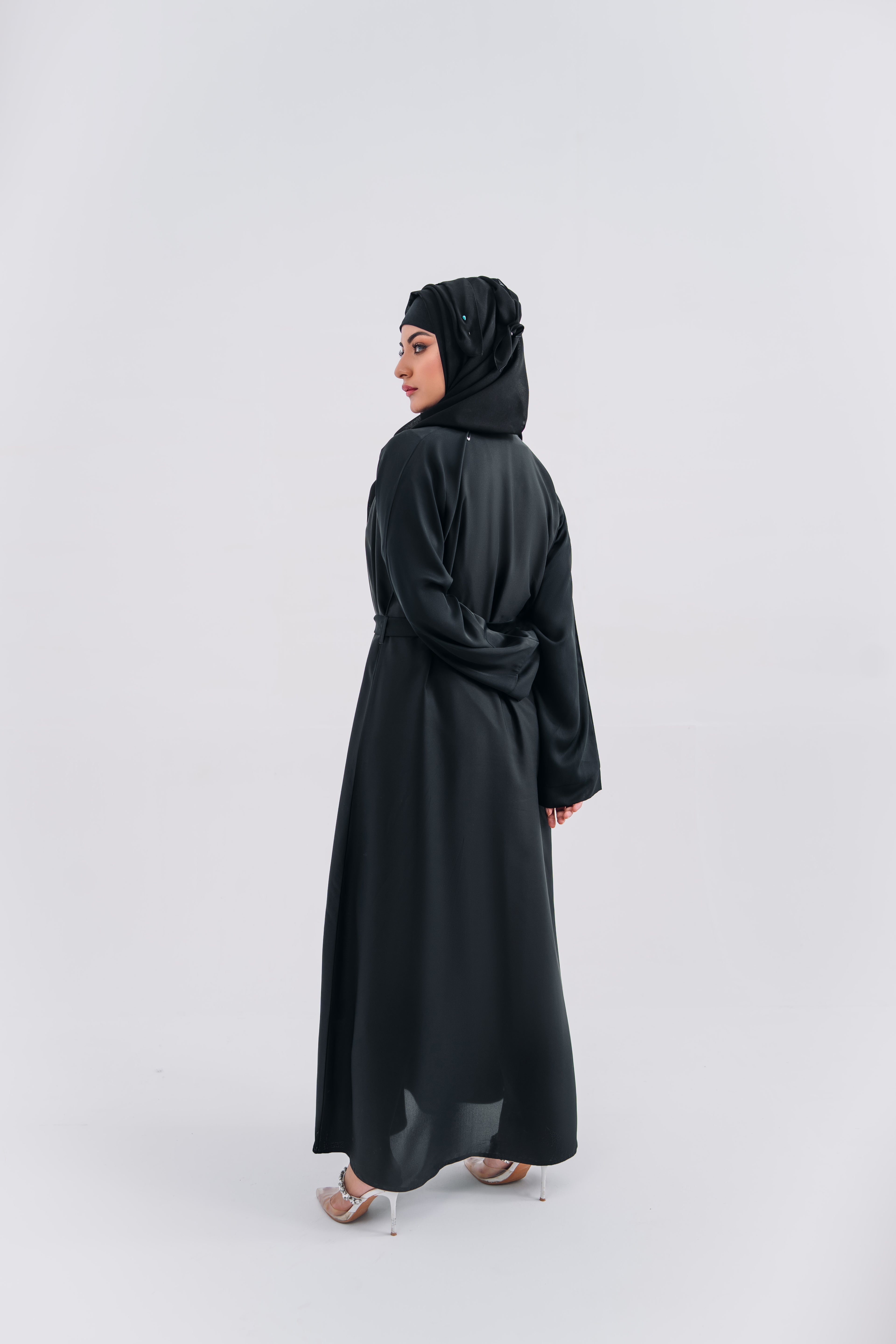 Round Patti Black Open Abaya with Belt and Hijab | Elegant Modest Wear | Mastoor by KNJ