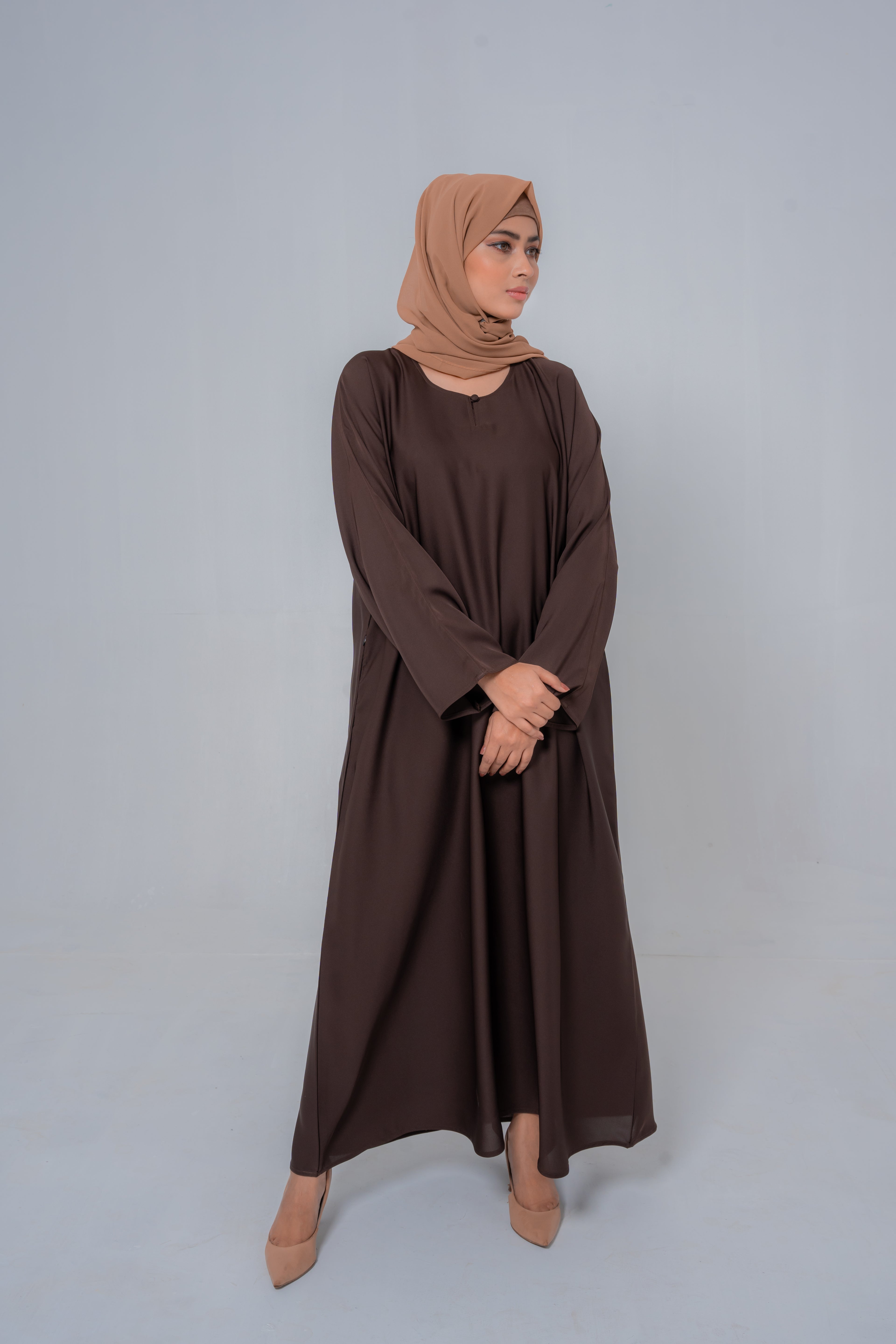 Classic Dark Brown Maxi Abaya – Everyday Modesty & Elegance | Mastoor by KNJ