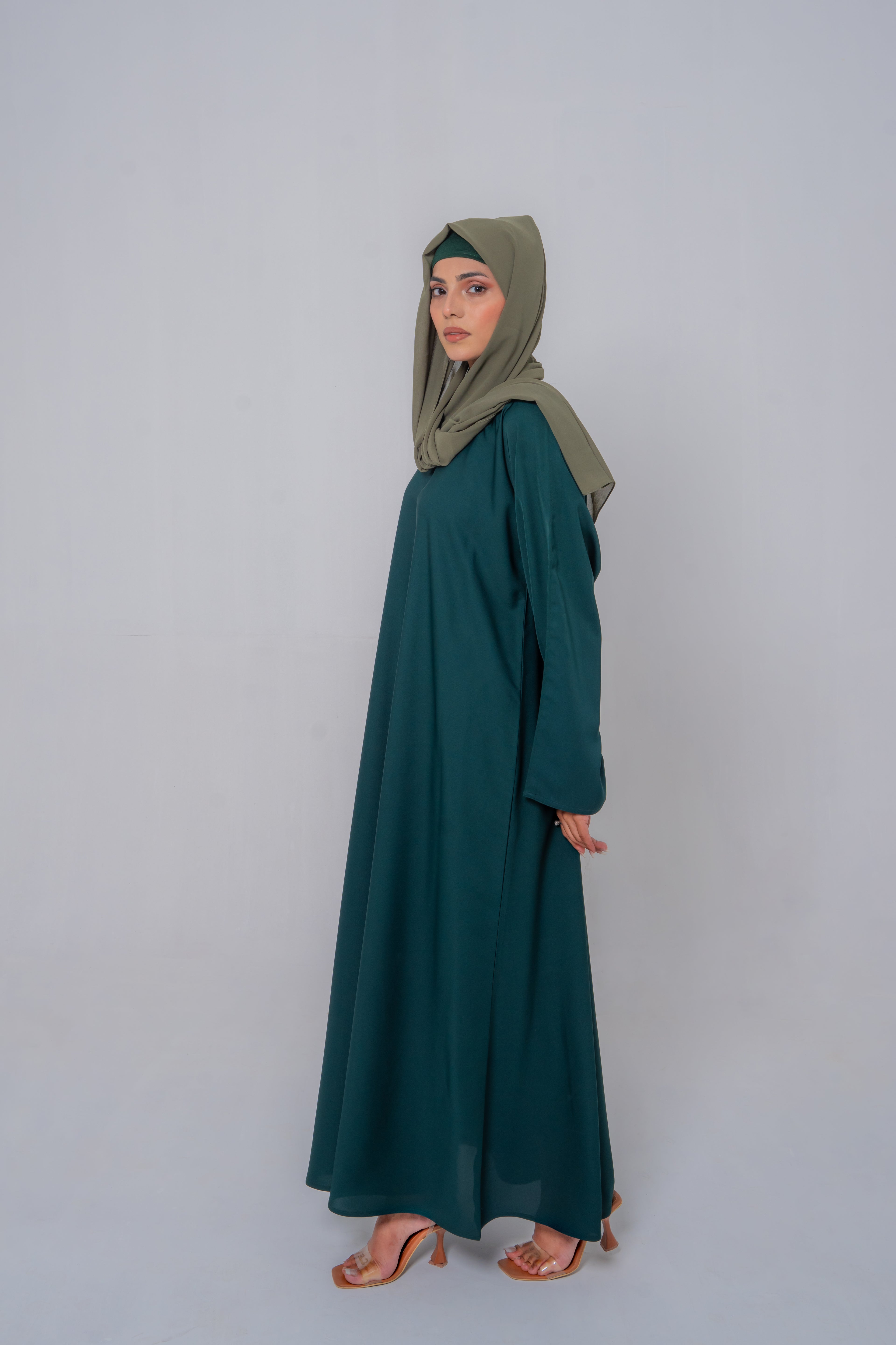 Emerald Green Basic Maxi Abaya – Elegant Everyday Modesty | Mastoor by KNJ